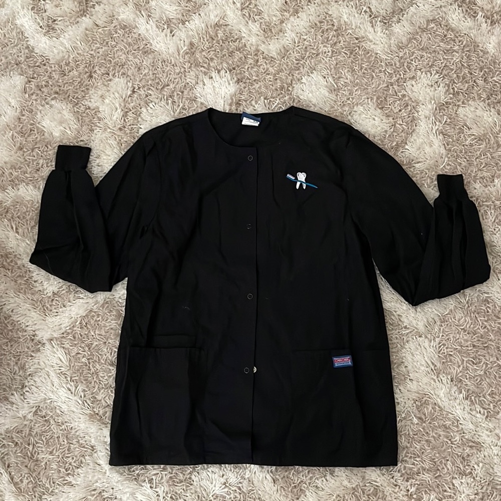 Scrubs jacket top